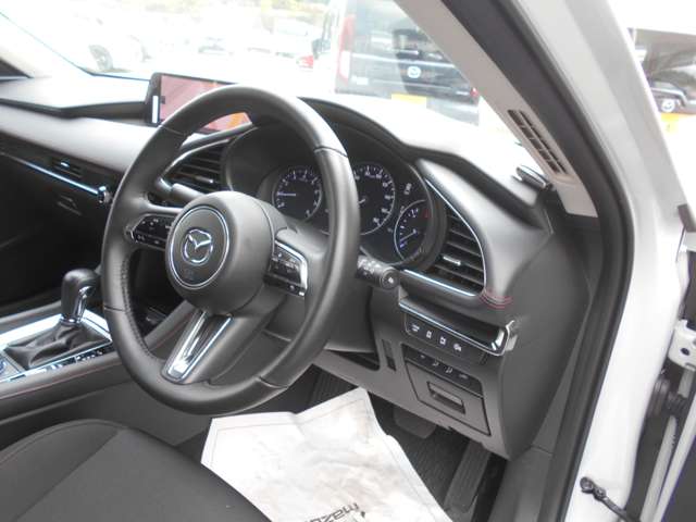 マツダ ＭＡＺＤＡ３　セダン ２．０ ２０Ｓ ブラック セレクション R7年 () 99