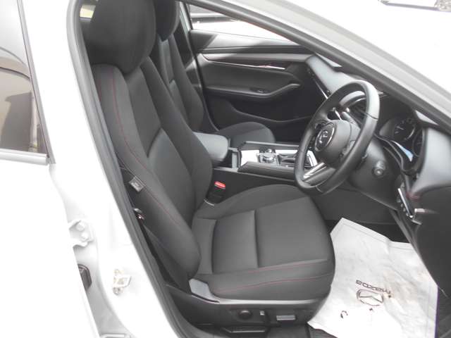 マツダ ＭＡＺＤＡ３　セダン ２．０ ２０Ｓ ブラック セレクション R7年 () 99