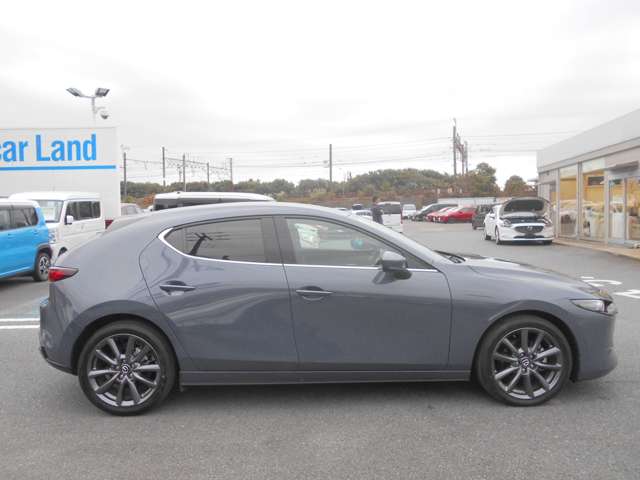 マツダ ＭＡＺＤＡ３　ファストバック ２．０ ２０Ｓ レトロスポーツエディション R7年 () 99