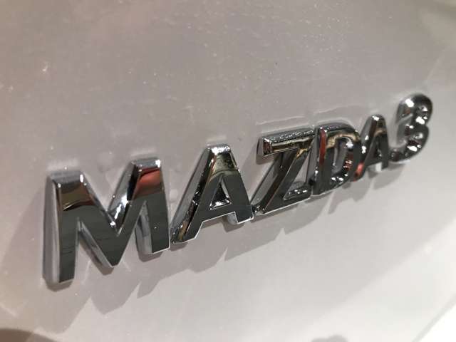マツダ ＭＡＺＤＡ３　ファストバック ２．０ ２０Ｓ レトロスポーツエディション R8年 () 99