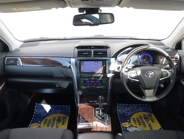 トヨタ カムリ　ハイブリッド ２．５ Ｇパッケージ H27年 () 99