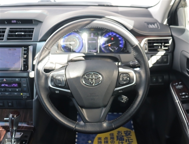 トヨタ カムリ　ハイブリッド ２．５ Ｇパッケージ H27年 () 99
