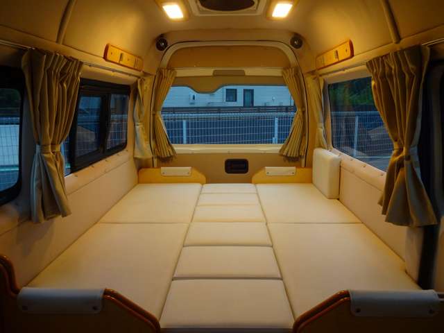 トヨタ ハイエースバン ＦＯＣＳ H29年 () 99