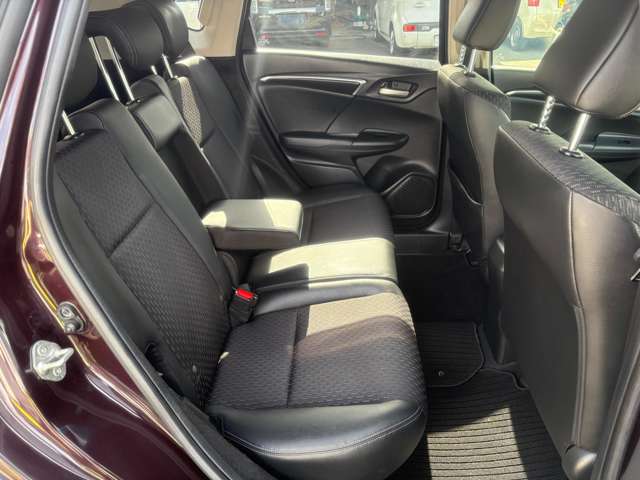 ホンダ フィット １．５ １５ＸＬ H27年 (東海) 99