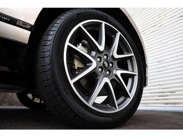 ランドローバー レンジローバーヴェラール オートバイオグラフィ ２．０Ｌ Ｐ４００Ｅ ４ＷＤ R8年 (東海) 99