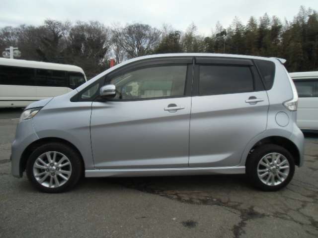 日産 デイズ ６６０ ハイウェイスターＪ H25年 (関東) 99