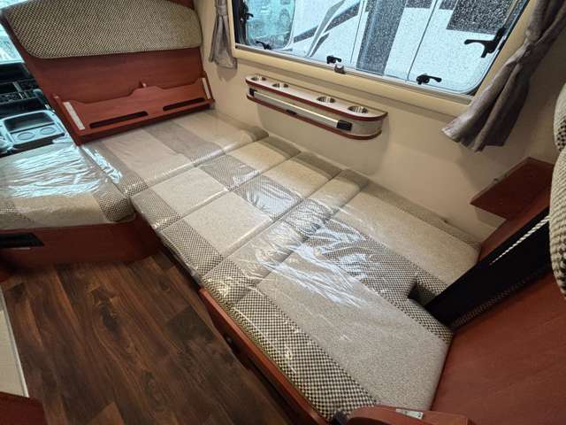 トヨタ カムロード フジカーズジャパン R8年 (関東) 99