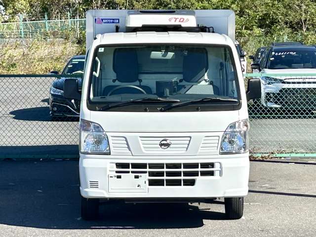 日産 ＮＴ１００クリッパー 冷蔵冷凍車 中温－５℃設定 R5年 () 99