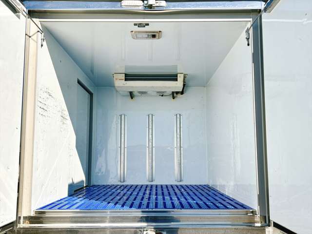 マツダ スクラムトラック 低温冷蔵冷凍車 －２７℃設定 R3年 () 99