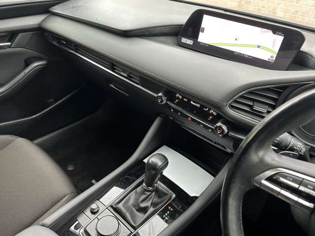マツダ ＭＡＺＤＡ３　ファストバック １．８ ＸＤ プロアクティブ ツーリング セレクション ディーゼルターボ R1年 () 99