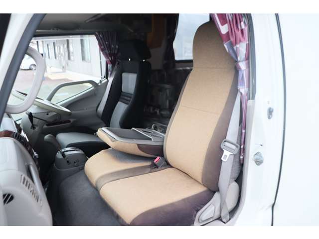 トヨタ カムロード ナッツＲＶ H19年 (九州・沖縄) 99