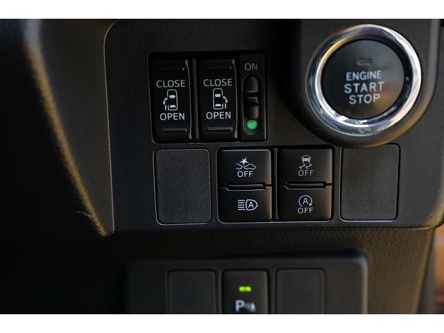 トヨタ ルーミー １．０ カスタム Ｇ－Ｔ R1年 () 99