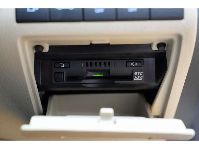 トヨタ カムリ ２．５ Ｇ レザーパッケージ H30年 () 99