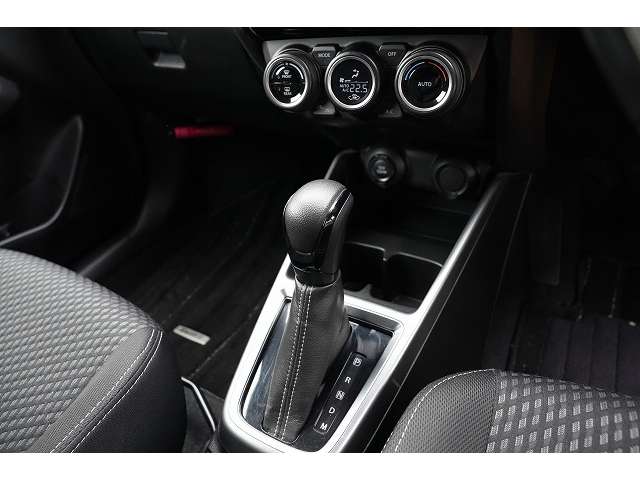 スズキ スイフト １．０ ＲＳＴ H29年 () 99