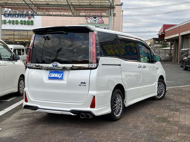 トヨタ ノア １．８ ハイブリッド ＳＩ ＷＸＢＩＩ R2年 (関東) 99