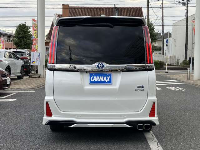 トヨタ ノア １．８ ハイブリッド ＳＩ ＷＸＢＩＩ R2年 (関東) 99
