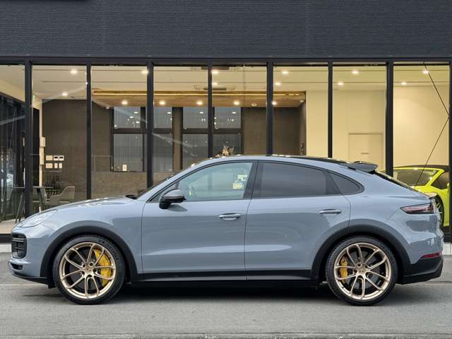 ポルシェ カイエンクーペ ターボＧＴ ティプトロニックＳ ４ＷＤ R4年 (関東) 99