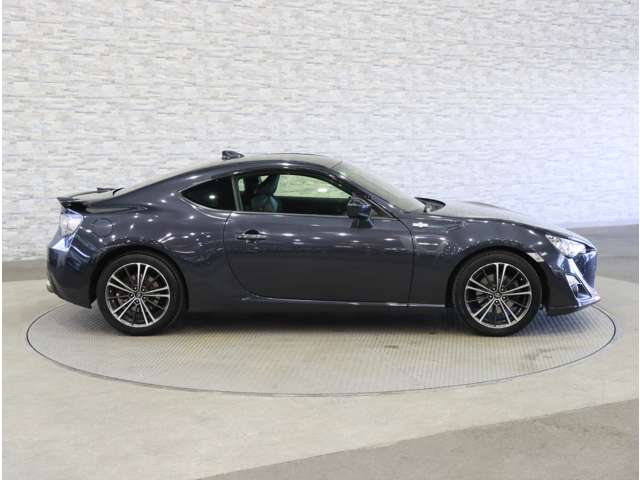 トヨタ ８６ ２．０ ＧＴ リミテッド H27年 () 99