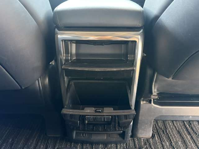 トヨタ アルファード ２．５ Ｓ Ｃパッケージ R4年 () 99