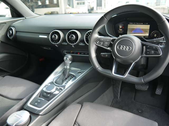 アウディ ＴＴ クーペ ２．０ ＴＦＳＩ クワトロ ４ＷＤ H29年 (九州・沖縄) 99