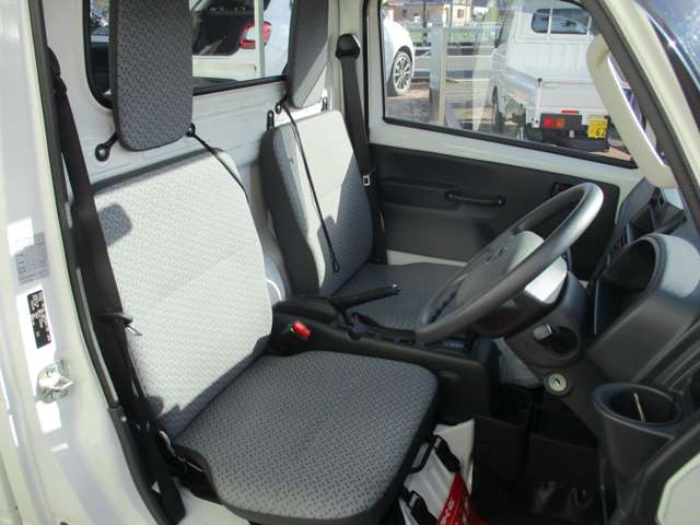 日産 ＮＴ１００クリッパー ６６０ ＤＸ ４ＷＤ R4年 () 99