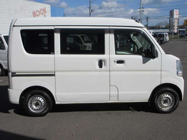 日産 ＮＶ１００クリッパー ６６０ ＤＸ セーフティパッケージ ハイルーフ ５ＡＧＳ車 ４ＷＤ R2年 () 99