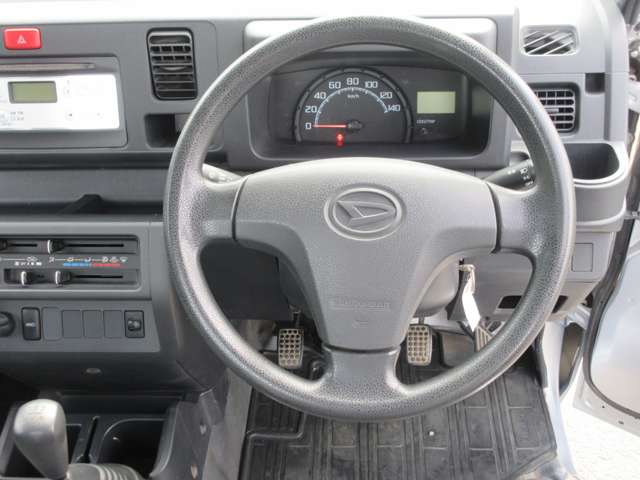 ダイハツ ハイゼットトラック ６６０ スタンダード ３方開 ４ＷＤ H28年 (東海) 99