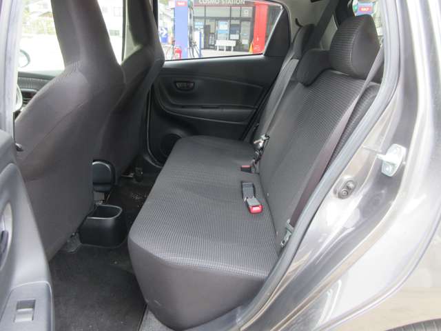 トヨタ ヴィッツ １．０ Ｆ H26年 (東海) 99