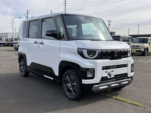 三菱 デリカ　ミニ ６６０ Ｇ プレミアム ４ＷＤ R8年 () 99