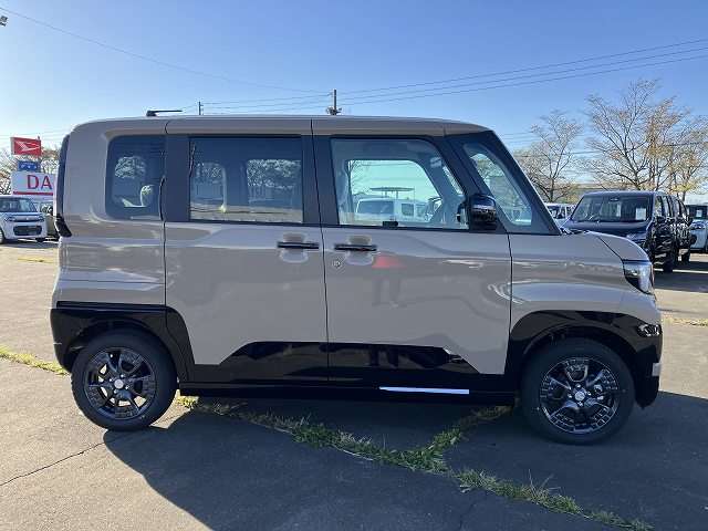 三菱 デリカ　ミニ ６６０ Ｇ プレミアム ４ＷＤ R8年 () 99