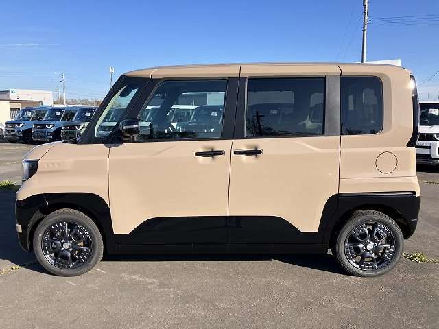 三菱 デリカ　ミニ ６６０ Ｇ プレミアム ４ＷＤ R8年 () 99