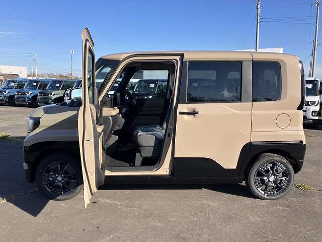 三菱 デリカ　ミニ ６６０ Ｇ プレミアム ４ＷＤ R8年 () 99