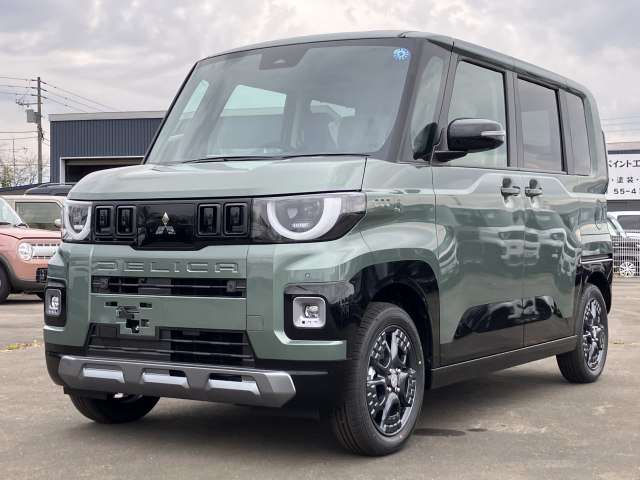 三菱 デリカ　ミニ ６６０ Ｇ プレミアム ４ＷＤ R8年 () 99