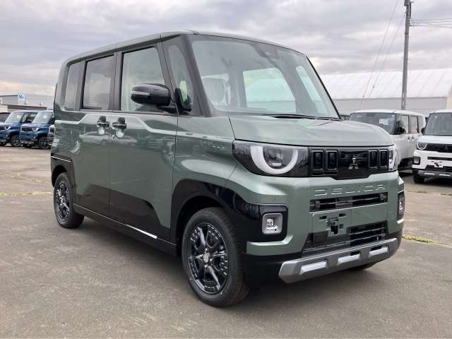 三菱 デリカ　ミニ ６６０ Ｇ プレミアム ４ＷＤ R8年 () 99