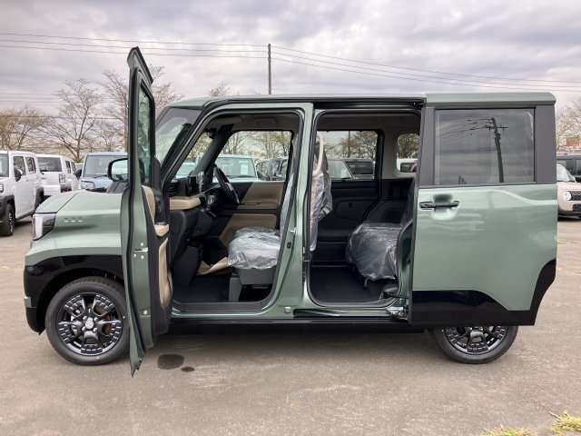 三菱 デリカ　ミニ ６６０ Ｇ プレミアム ４ＷＤ R8年 () 99