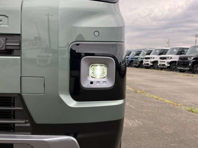 三菱 デリカ　ミニ ６６０ Ｇ プレミアム ４ＷＤ R8年 () 99