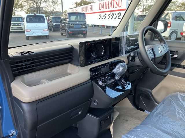 三菱 デリカ　ミニ ６６０ Ｔ プレミアム ４ＷＤ R8年 () 99