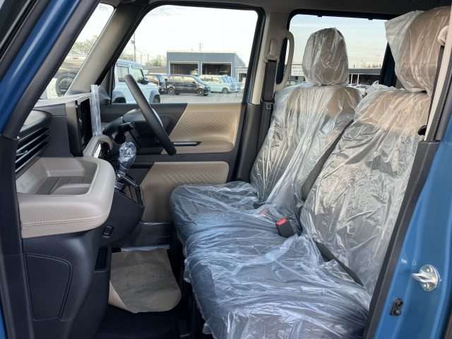 三菱 デリカ　ミニ ６６０ Ｔ プレミアム ４ＷＤ R8年 () 99