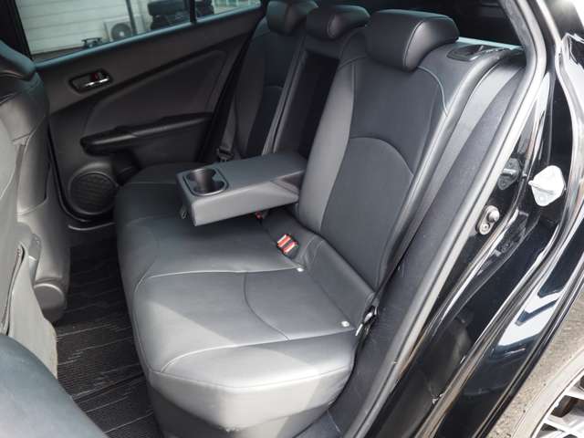 トヨタ プリウス １．８ Ｓ ツーリングセレクション R2年 () 99