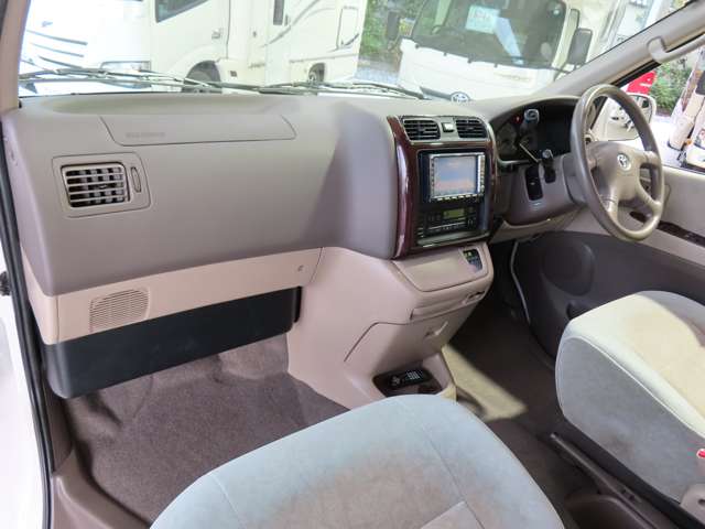トヨタ グランドハイエース ＲＶコーエイ製 H14年 (関東) 99