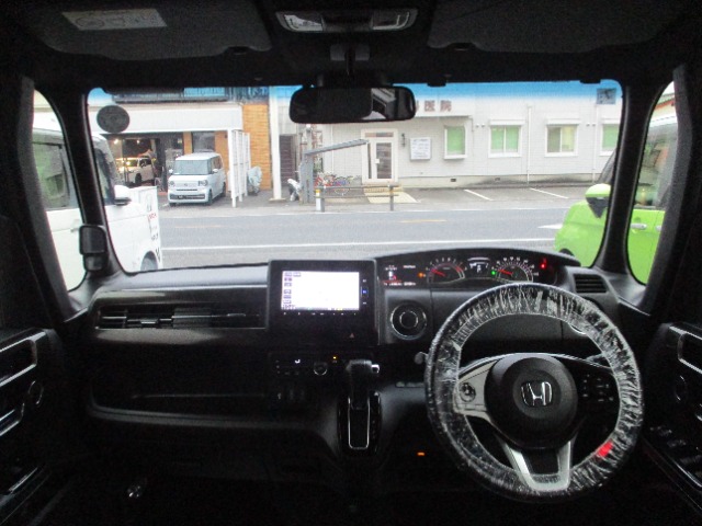 ホンダ Ｎ　ＢＯＸ カスタム ６６０ Ｇ Ｌ ターボ ホンダセンシング ４ＷＤ R2年 (関東) 99