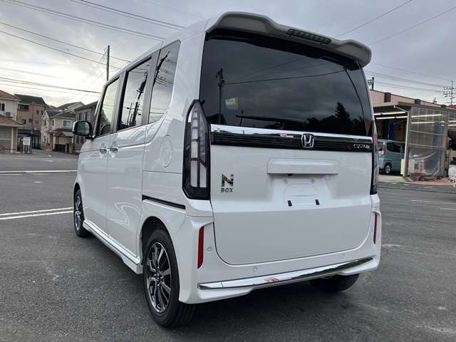 ホンダ Ｎ　ＢＯＸ カスタム ６６０ R8年 () 99
