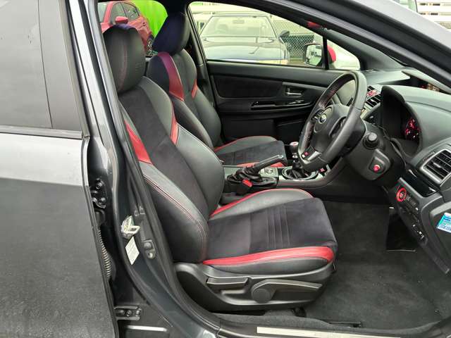 スバル ＷＲＸ　ＳＴＩ ＳＴＩ ２．０ ４ＷＤ R1年 (関東) 99