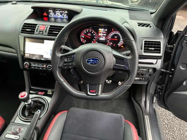 スバル ＷＲＸ　ＳＴＩ ＳＴＩ ２．０ ４ＷＤ R1年 (関東) 99