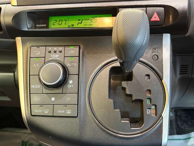 トヨタ ウィッシュ １．８Ｘ H29年 (近畿) 99