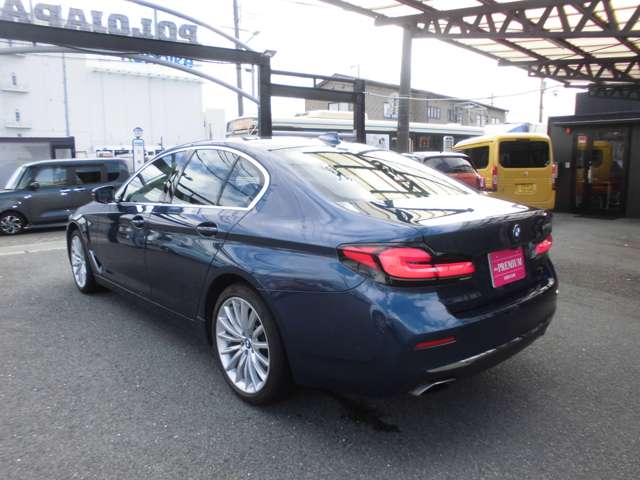ＢＭＷ ５シリーズ ５３０ｉ　ラグジュアリー R2年 () 99