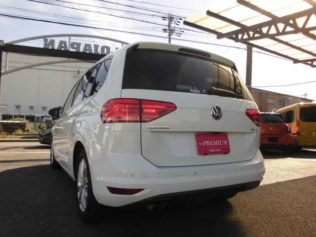 フォルクスワーゲン ゴルフトゥーラン ＴＤＩ ハイライン ディーゼルターボ R1年 () 99