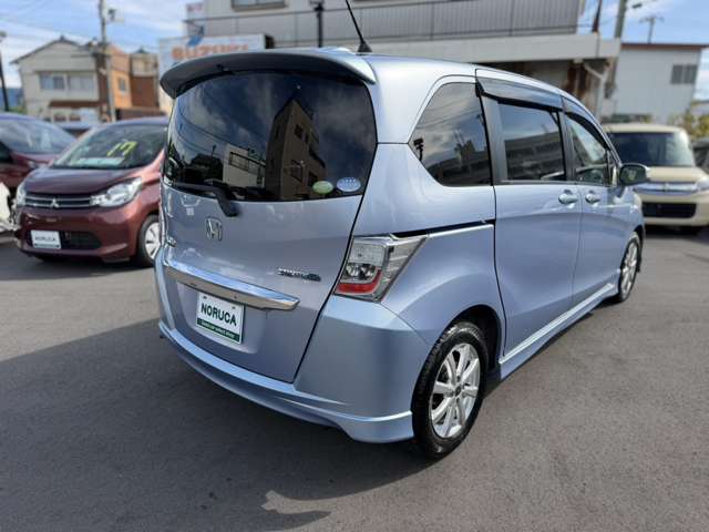 ホンダ フリード　ハイブリッド １．５ ジャストセレクション H24年 () 99