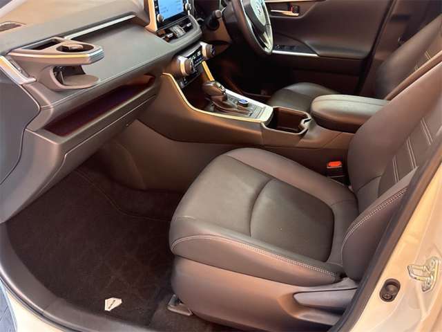 トヨタ ＲＡＶ４ ２．０ Ｇ Ｚパッケージ ４ＷＤ R4年 () 99