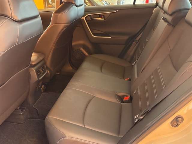 トヨタ ＲＡＶ４ ２．０ Ｇ Ｚパッケージ ４ＷＤ R4年 () 99